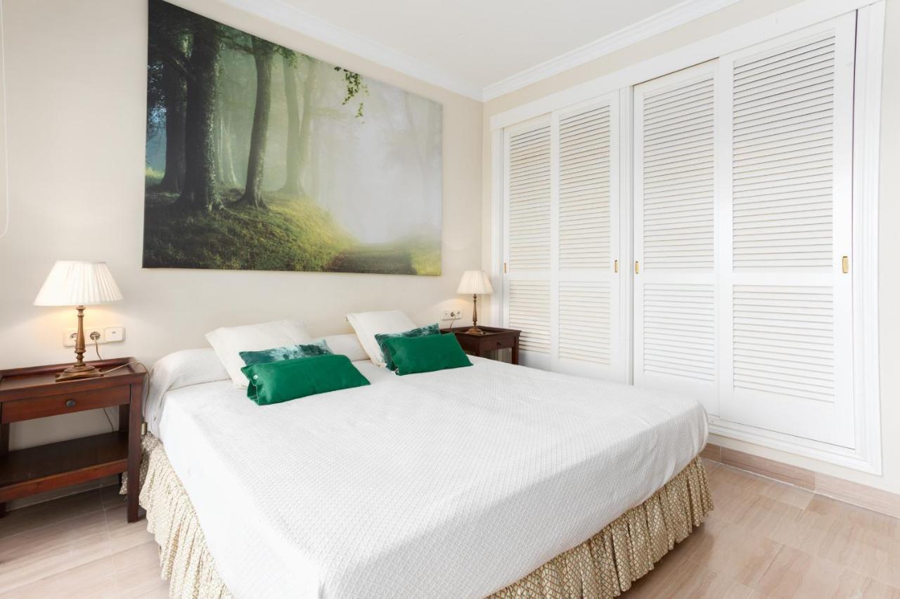 Homeforguest Front Line Beach Apartment In Hacienda Playa Марбелья Экстерьер фото