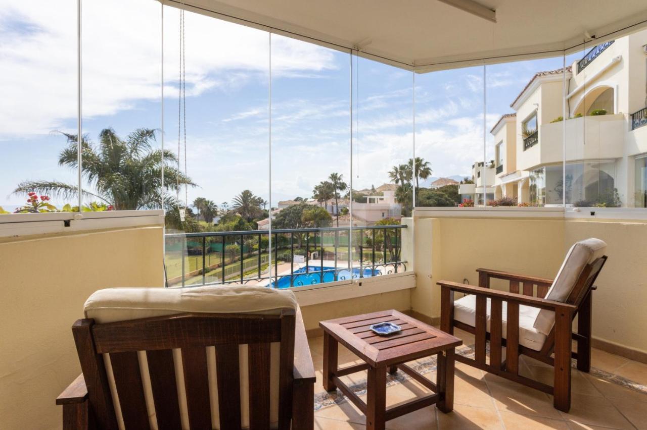 Homeforguest Front Line Beach Apartment In Hacienda Playa Марбелья Экстерьер фото